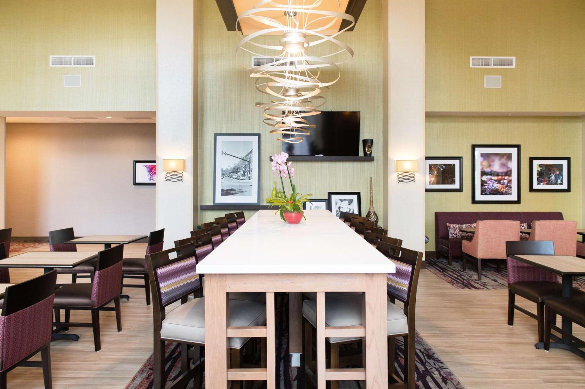 Hampton Inn And Suites Fayetteville, Nc Ngoại thất bức ảnh