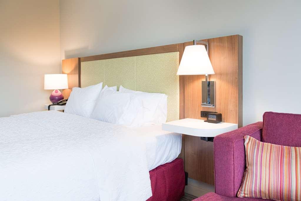Hampton Inn And Suites Fayetteville, Nc Phòng bức ảnh